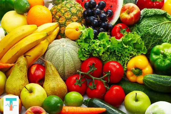 میوه و سبزیجات نقش مهمی در تغذیه پوکی استخوان دارند.